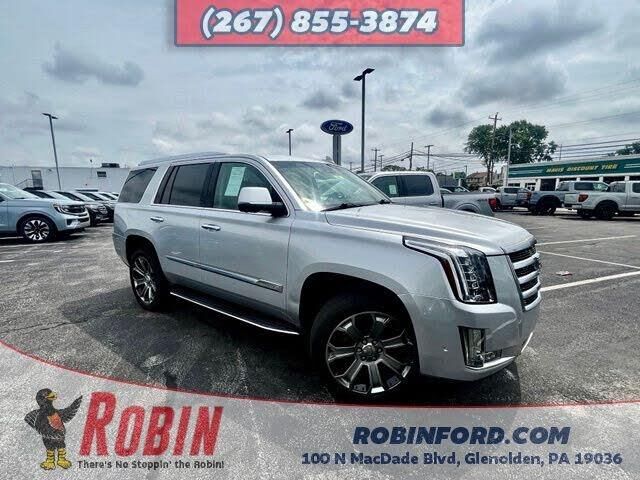 2018 Cadillac Escalade Luxury
