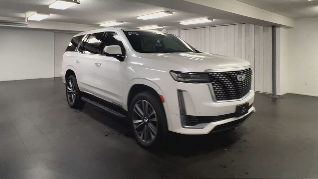 2023 Cadillac Escalade 4WD Premium Luxury — photo 1 of 7