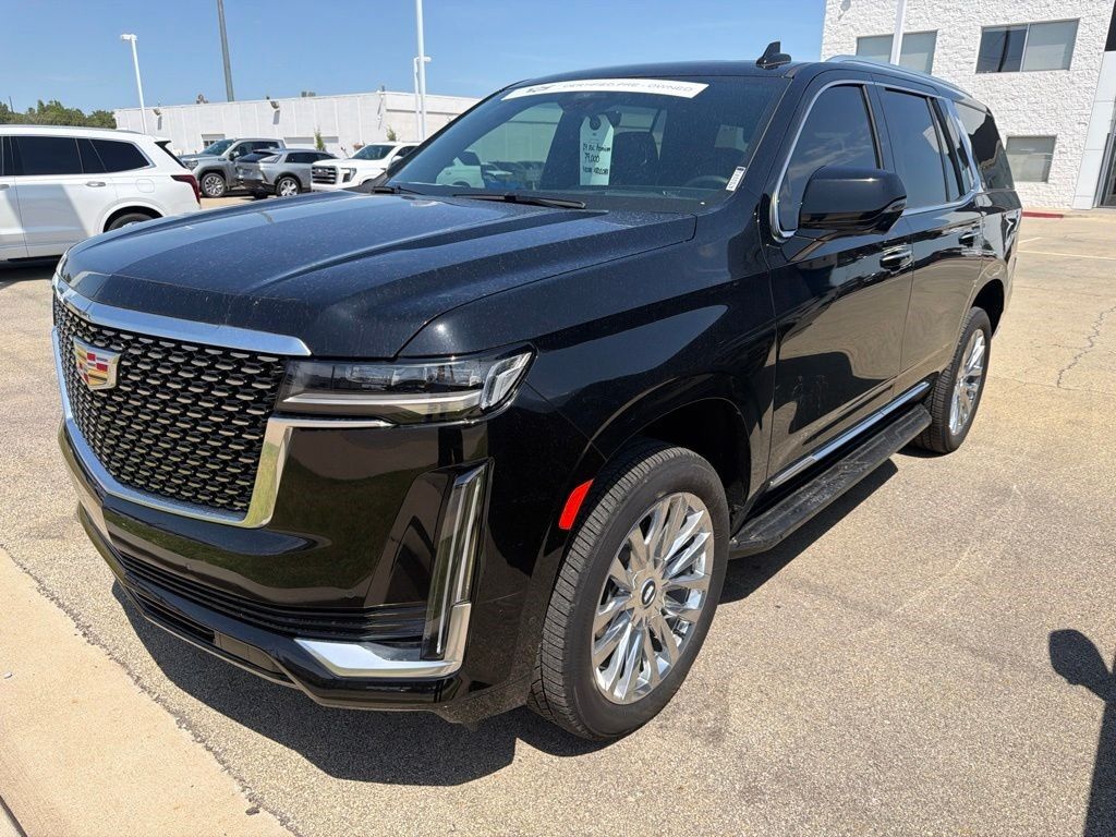 2024 Cadillac Escalade — photo 1 of 7