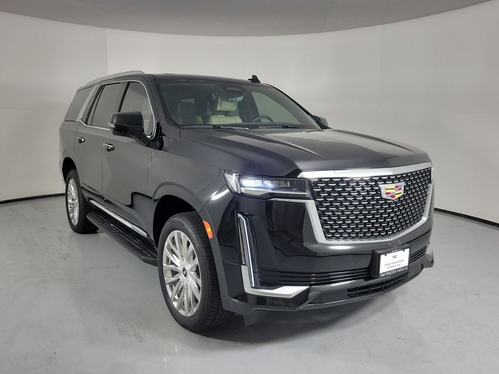 2024 Cadillac Escalade — photo 1 of 7