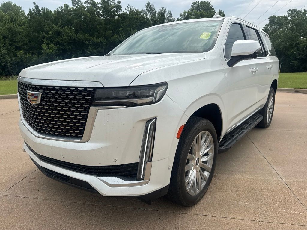 2024 Cadillac Escalade — photo 1 of 7