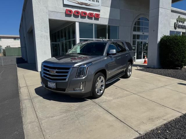 2019 Cadillac Escalade Premium Luxury