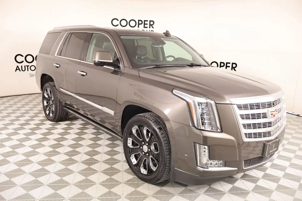 2020 Cadillac Escalade Premium Luxury
