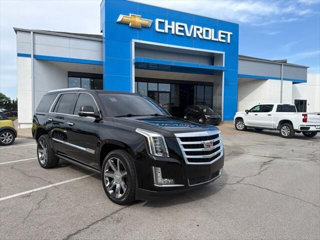2016 Cadillac Escalade Platinum