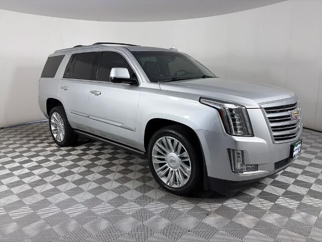 2016 Cadillac Escalade Platinum