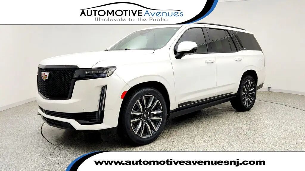 2024 Cadillac Escalade Sport — photo 1 of 13