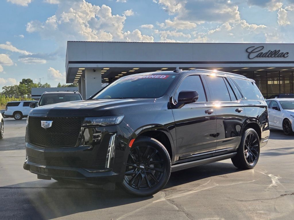 2024 Cadillac Escalade — photo 1 of 7