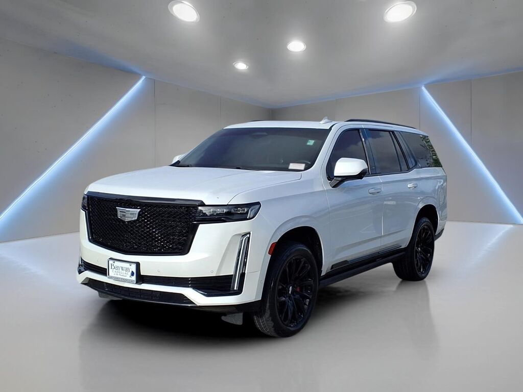 2023 Cadillac Escalade — photo 1 of 6