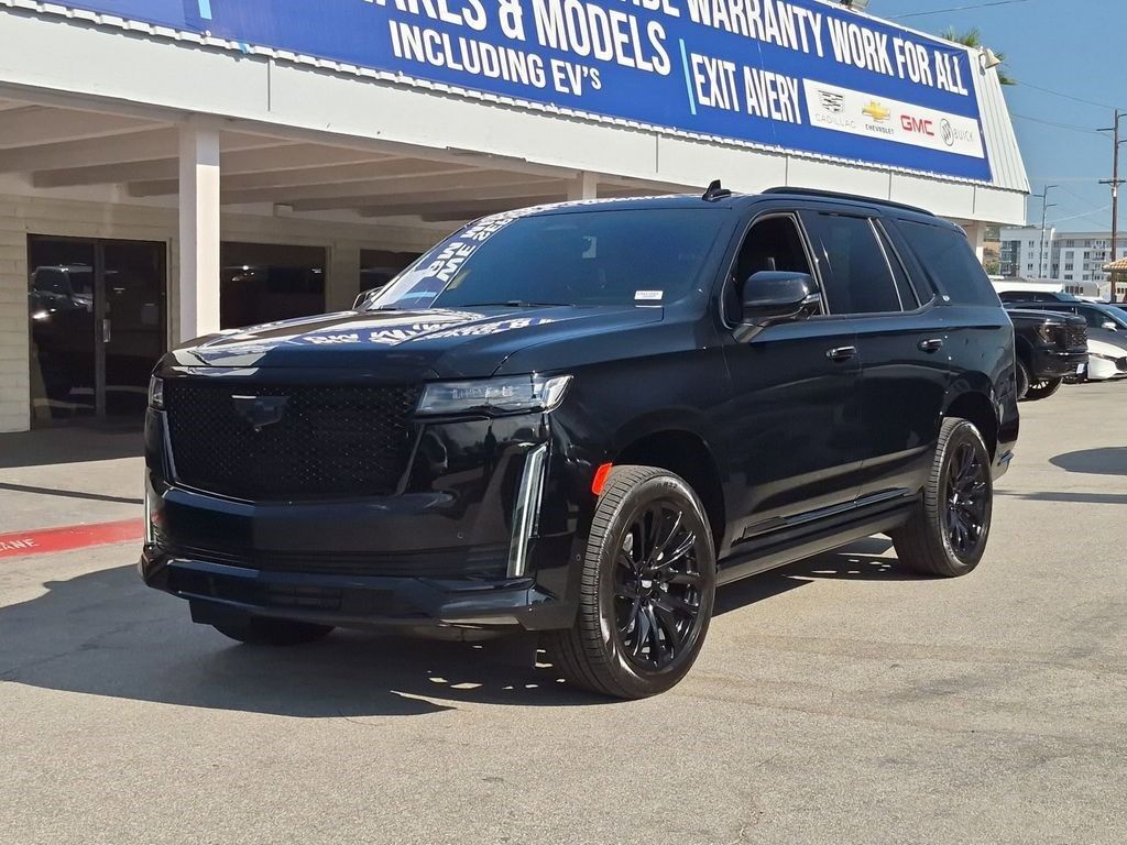 2023 Cadillac Escalade — photo 1 of 7