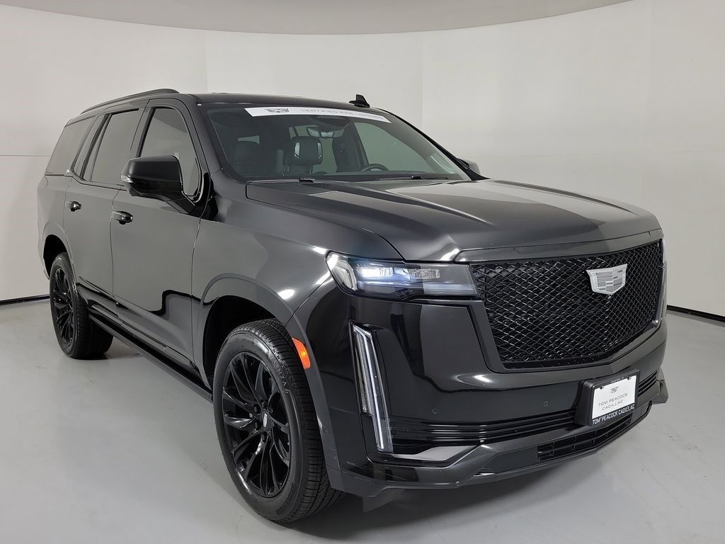 2024 Cadillac Escalade — photo 1 of 7