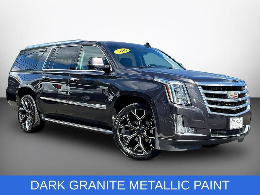 2016 Cadillac Escalade ESV Luxury Collection — photo 1 of 1