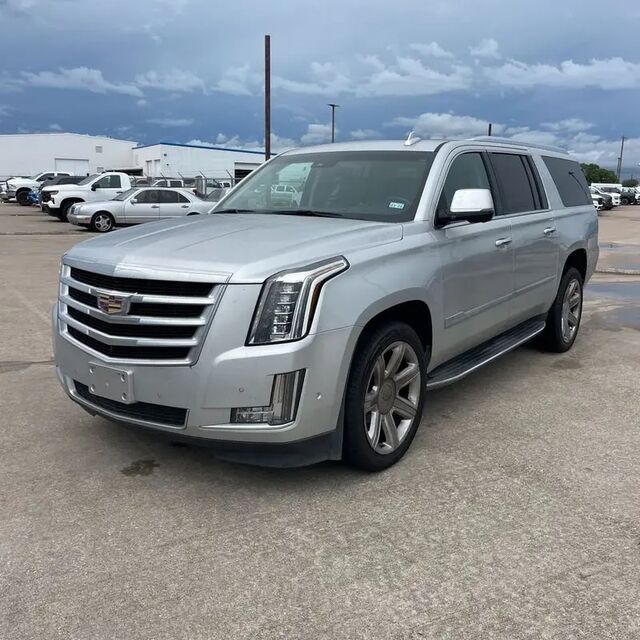2017 Cadillac Escalade ESV Luxury