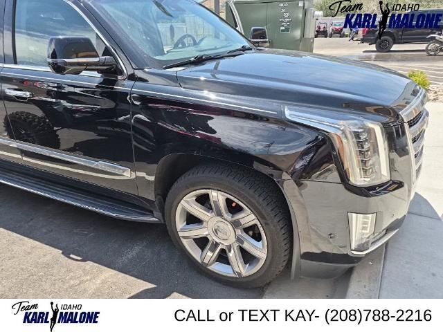 2019 Cadillac Escalade ESV Premium Luxury