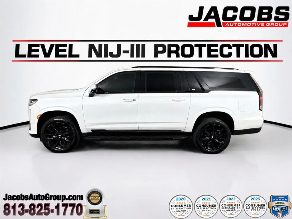 2022 Cadillac Escalade ESV Luxury — photo 1 of 11
