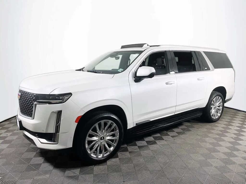 2024 Cadillac Escalade ESV Premium Luxury — photo 1 of 13
