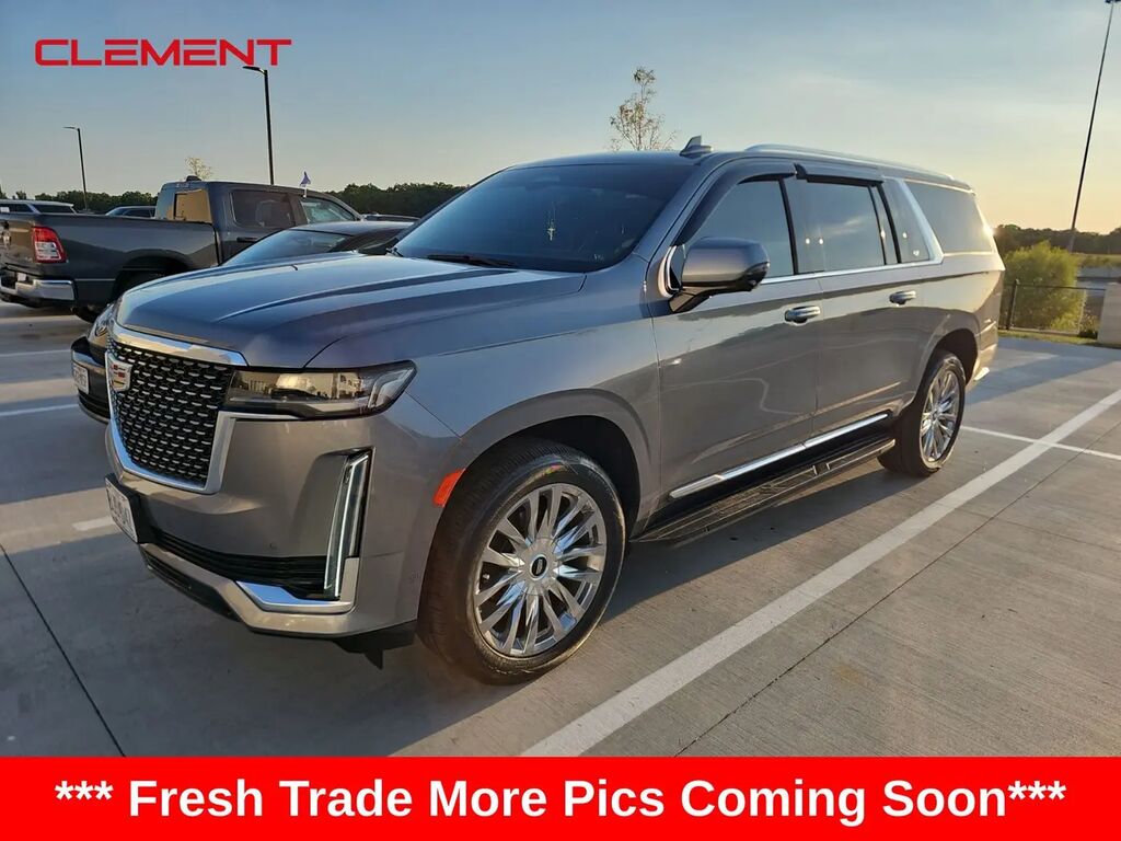 2021 Cadillac Escalade ESV Premium Luxury — photo 1 of 11