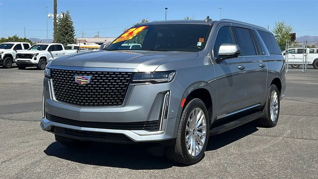 2024 Cadillac Escalade ESV Premium Luxury — photo 1 of 13