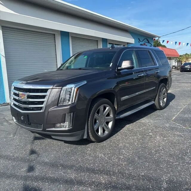 2015 Cadillac Escalade Luxury
