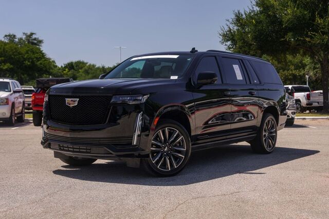 2023 Cadillac Escalade ESV