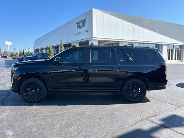 2023 Cadillac Escalade ESV