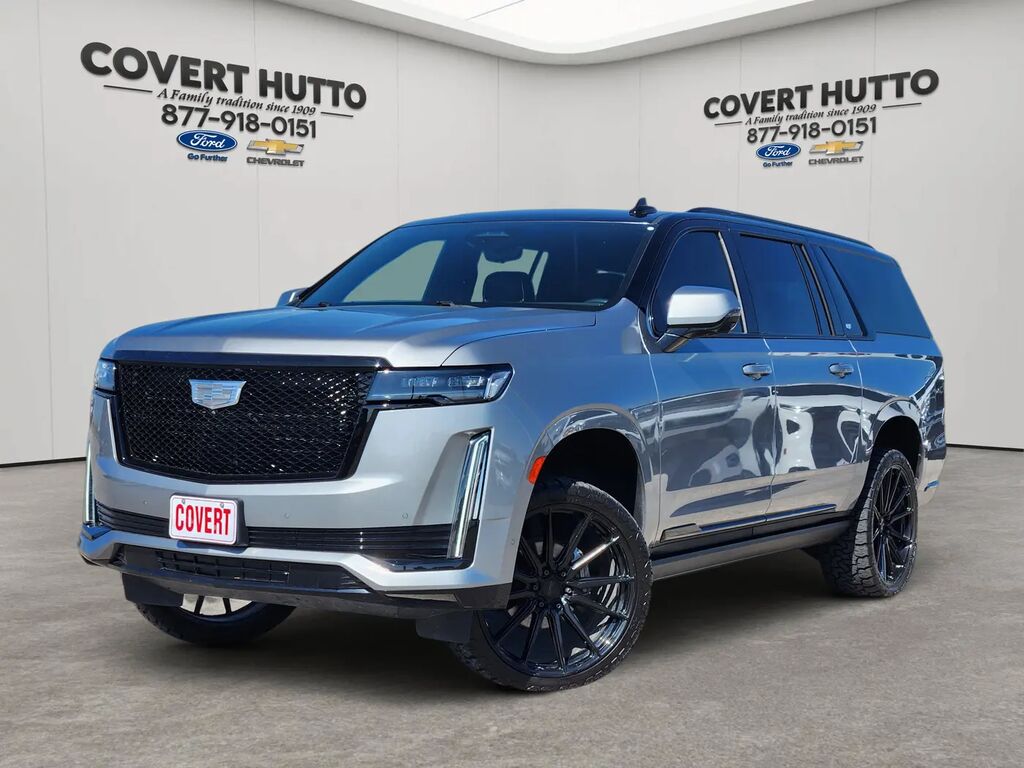 2023 Cadillac Escalade ESV Sport — photo 1 of 13