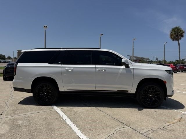 2024 Cadillac Escalade ESV