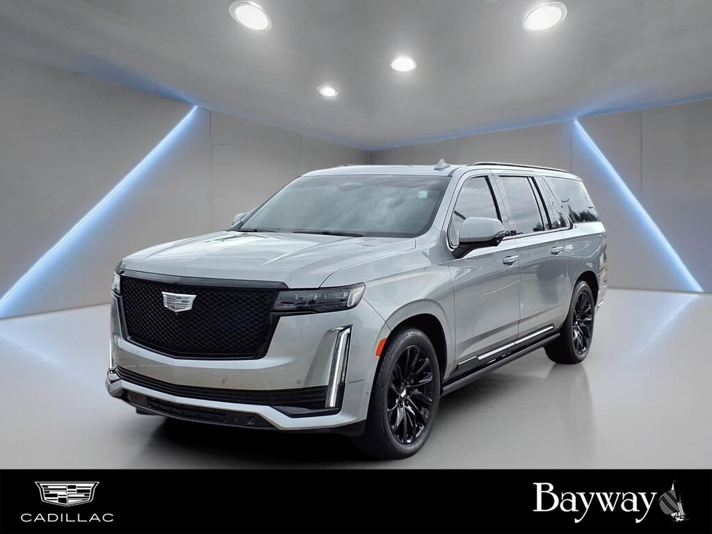 2024 Cadillac Escalade ESV — photo 1 of 7