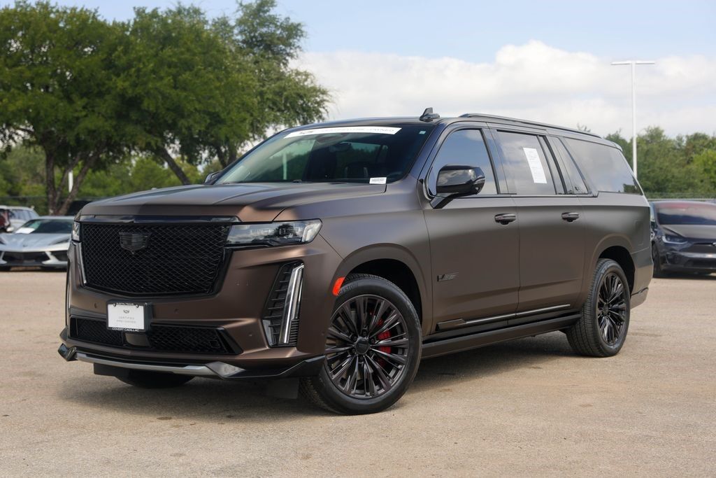 2024 Cadillac Escalade ESV — photo 1 of 7