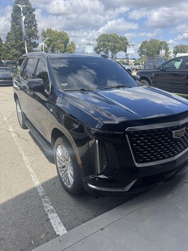 2025 Cadillac Escalade Premium Luxury