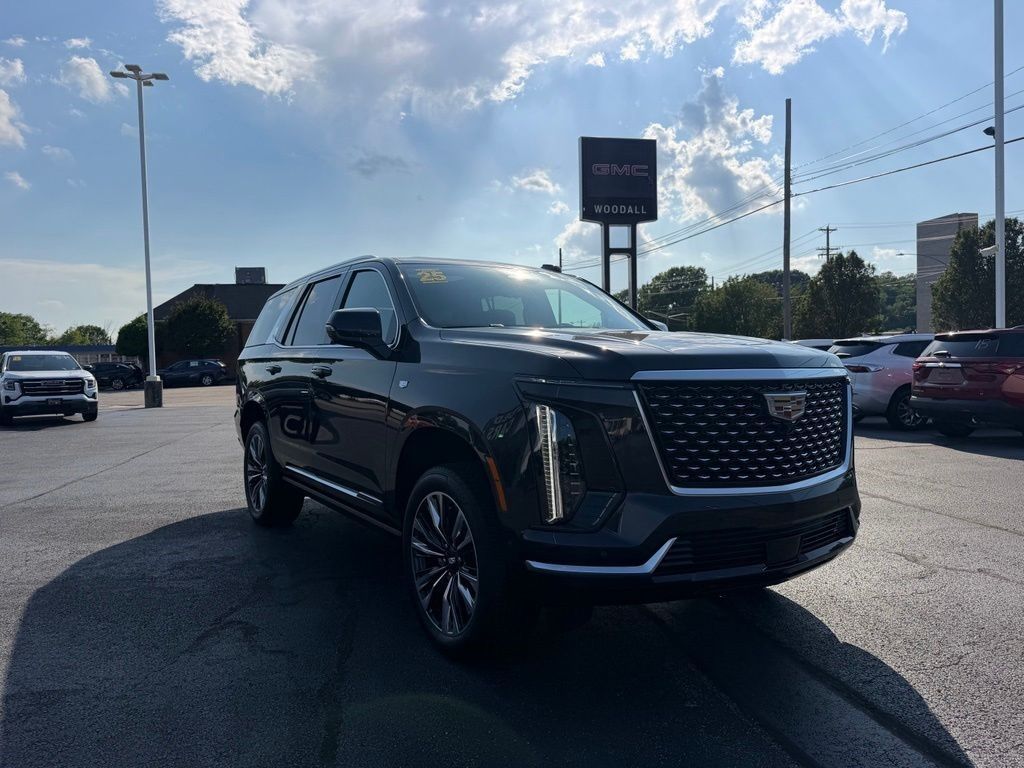 2025 Cadillac Escalade — photo 1 of 7