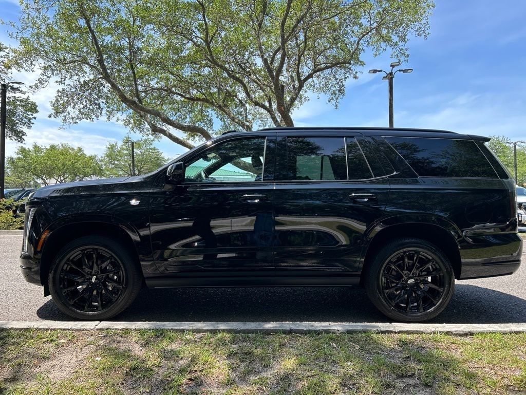 2026 Cadillac Escalade — photo 1 of 7