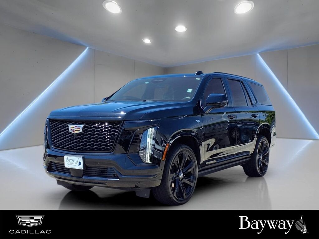 2025 Cadillac Escalade — photo 1 of 6