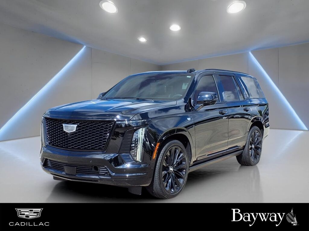 2025 Cadillac Escalade — photo 1 of 7