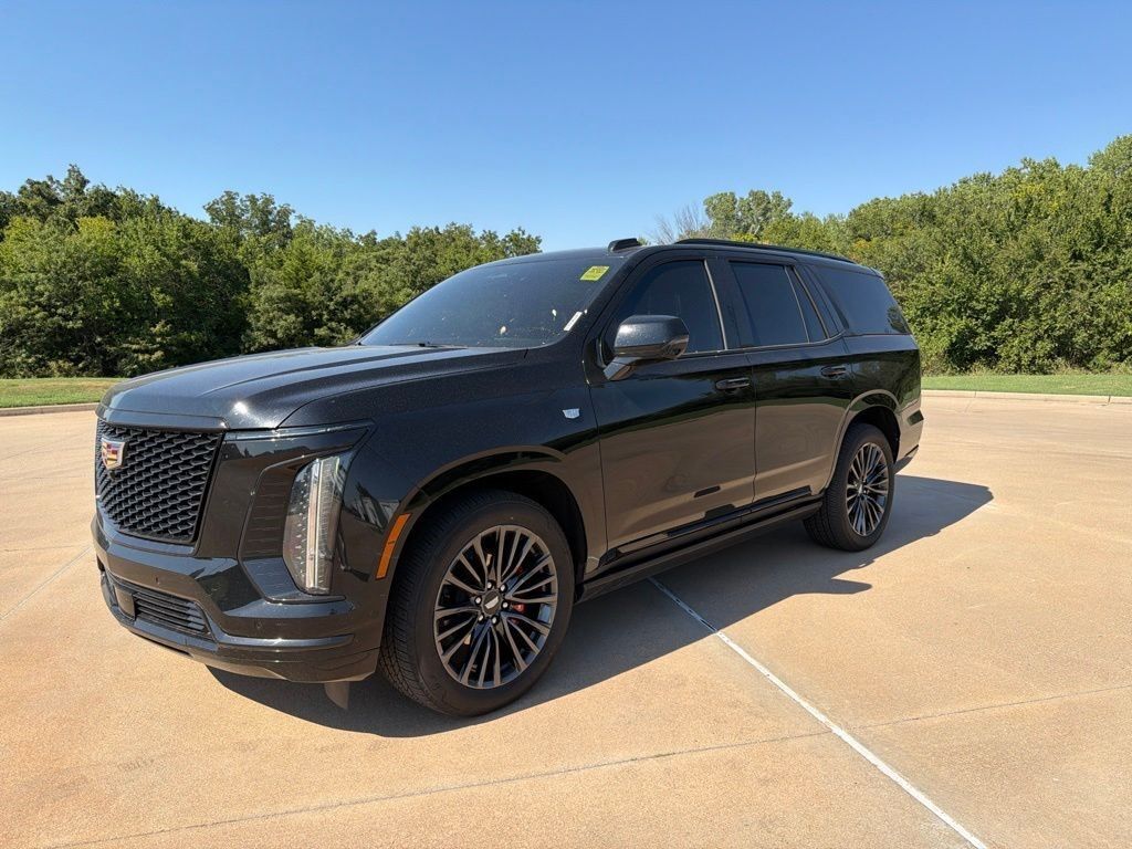 2025 Cadillac Escalade — photo 1 of 7