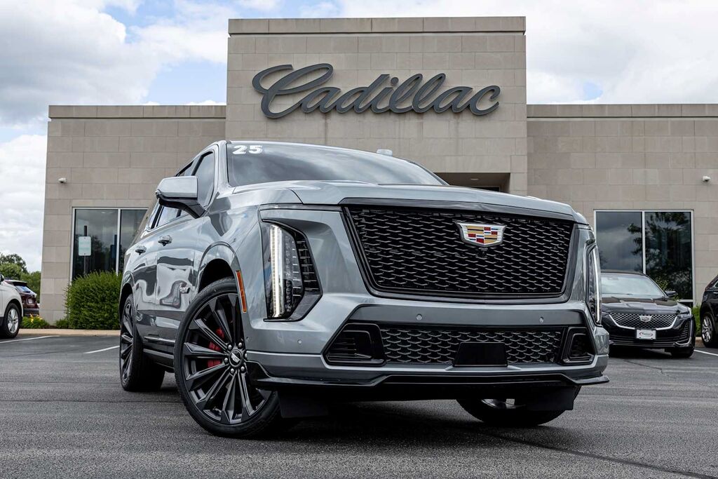 2025 Cadillac Escalade — photo 1 of 7
