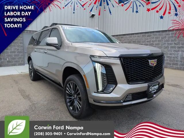 2025 Cadillac Escalade ESV Sport Platinum — photo 1 of 13