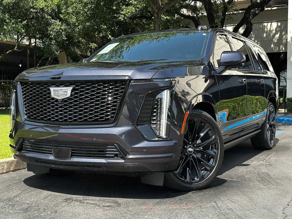2025 Cadillac Escalade ESV — photo 1 of 7
