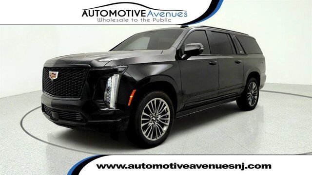 2025 Cadillac Escalade ESV 4WD Sport Platinum — photo 1 of 13