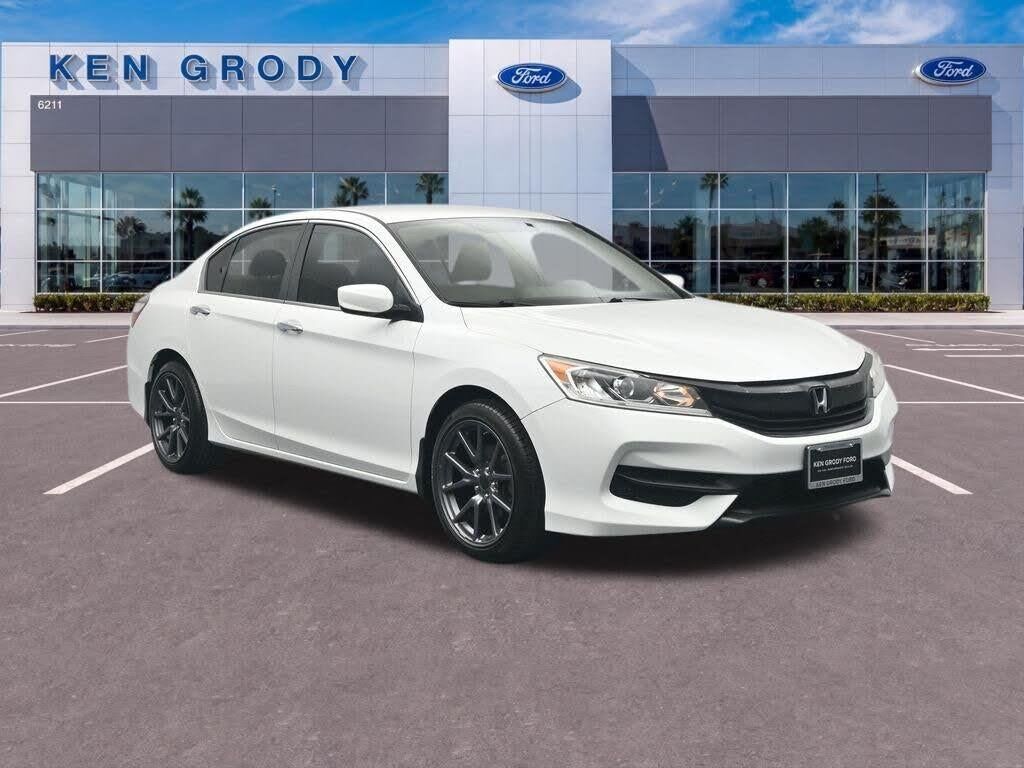 2017 Honda Accord LX — photo 1 of 1