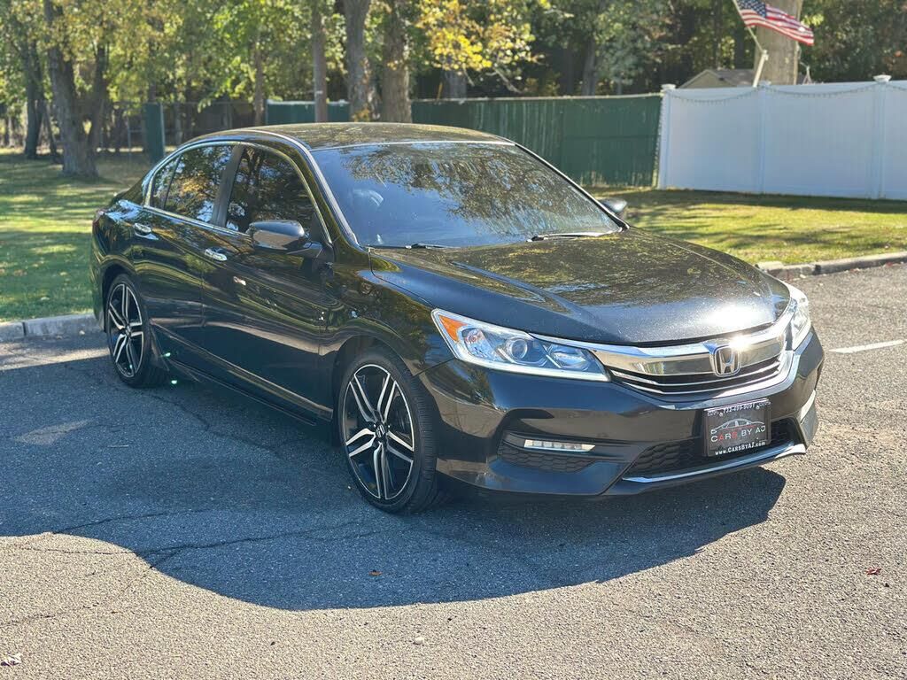 2016 Honda Accord Sport — photo 1 of 1