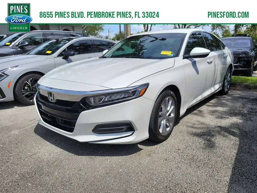 2020 Honda Accord LX — photo 1 of 6