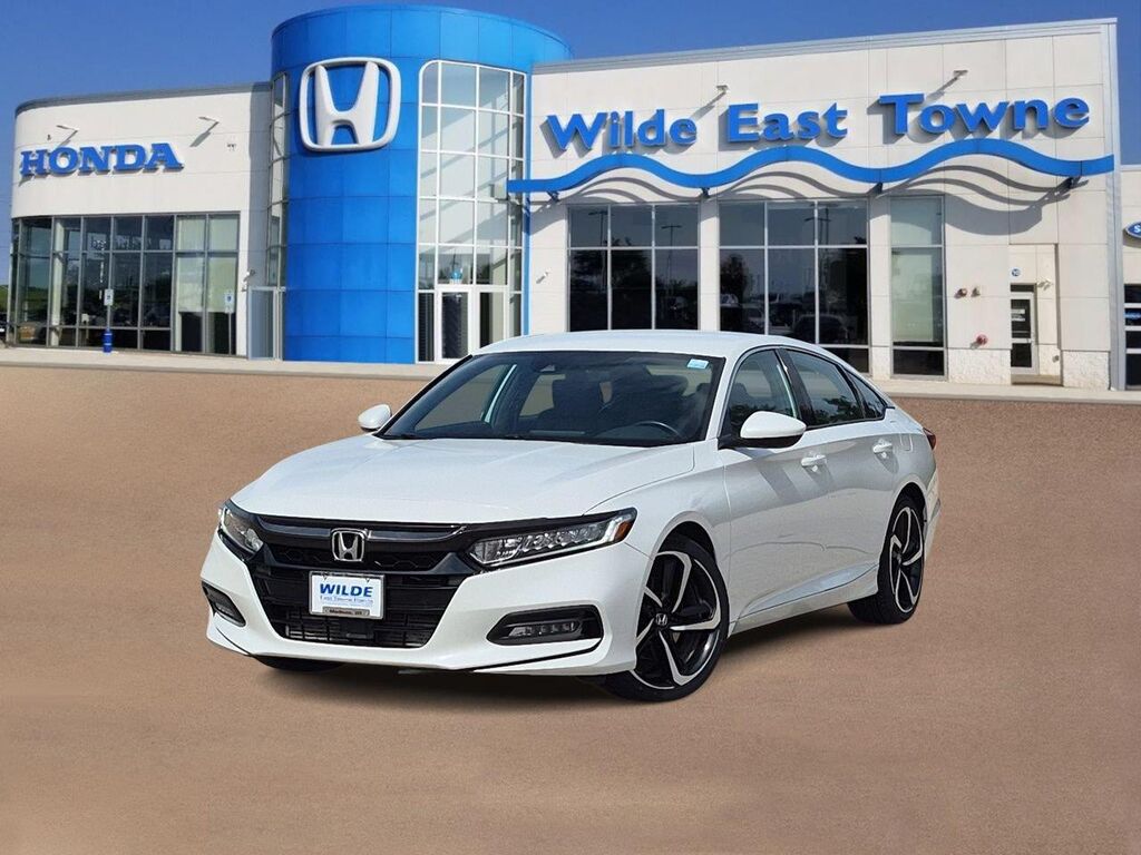 2019 Honda Accord Sport — photo 1 of 13