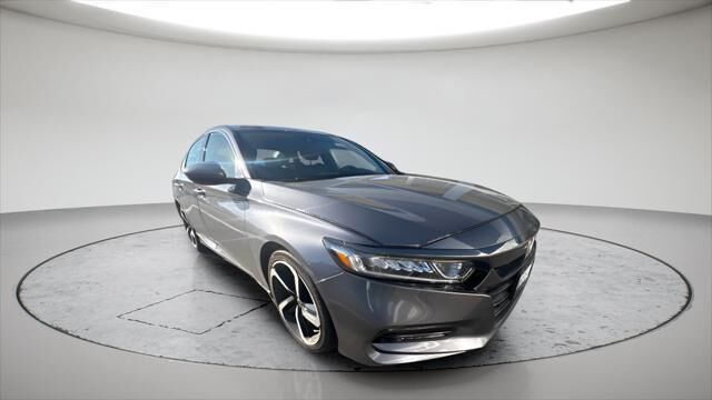 2018 Honda Accord Sport — photo 1 of 13