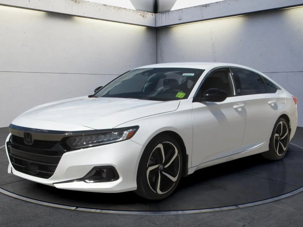 2021 Honda Accord Sport — photo 1 of 13