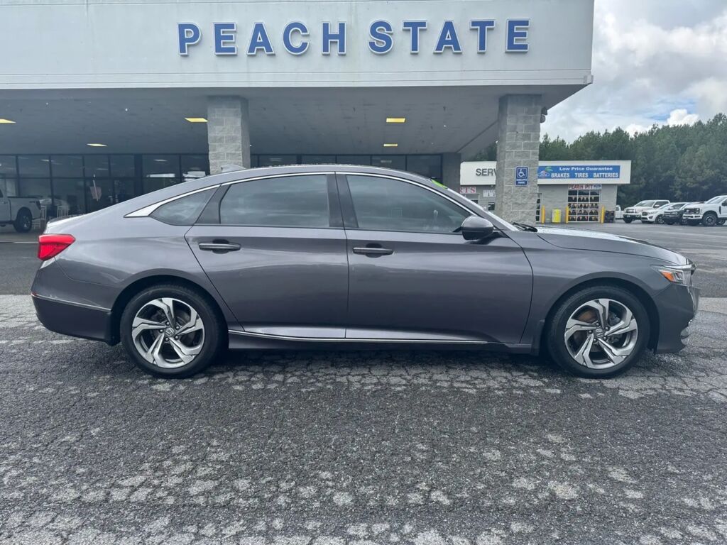 2019 Honda Accord EX-L — photo 1 of 13