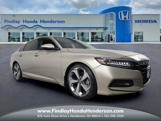 2018 Honda Accord Touring — photo 1 of 13