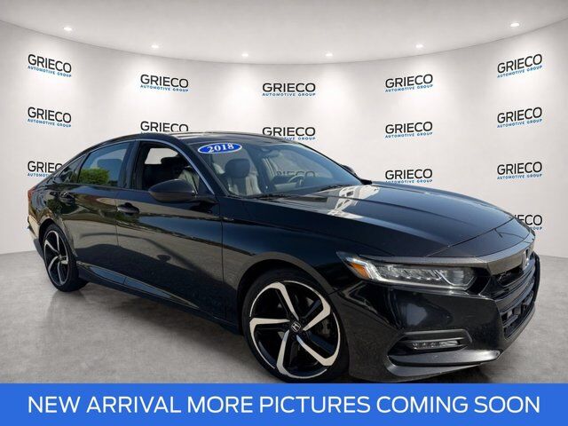 2018 Honda Accord Sedan Sport 2.0T — photo 1 of 11