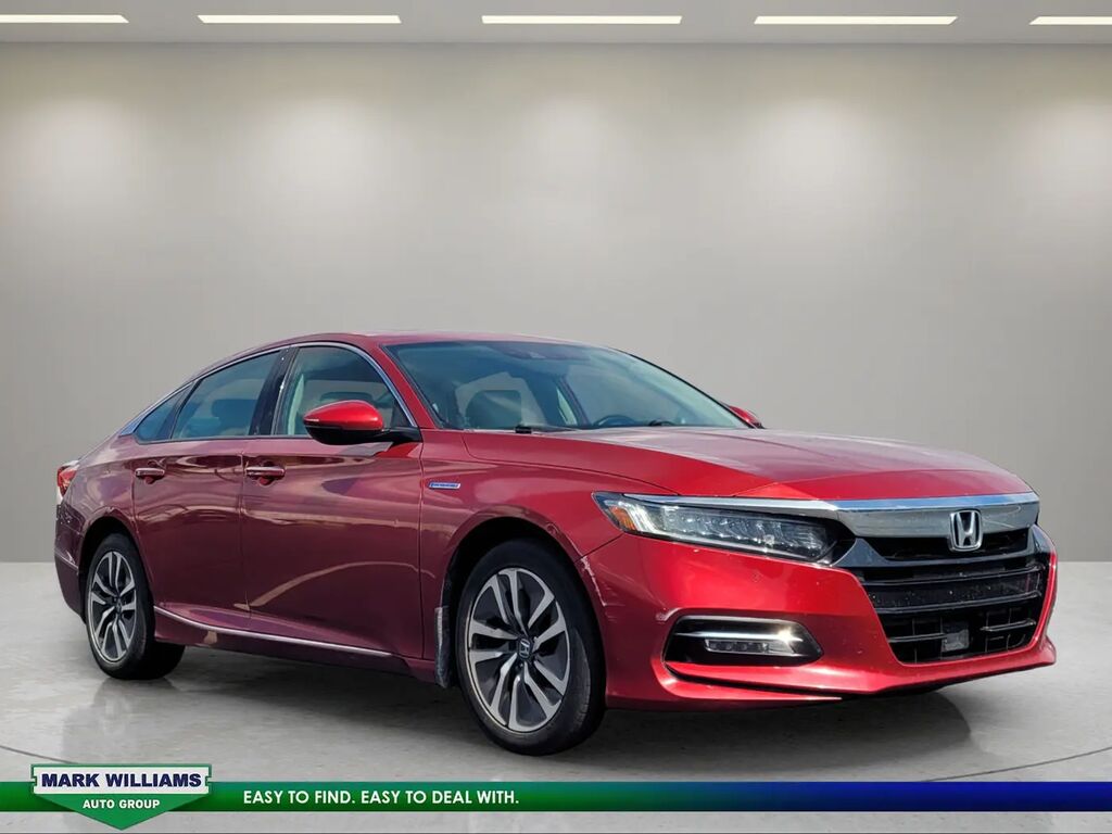 2019 Honda Accord Hybrid Touring — photo 1 of 10