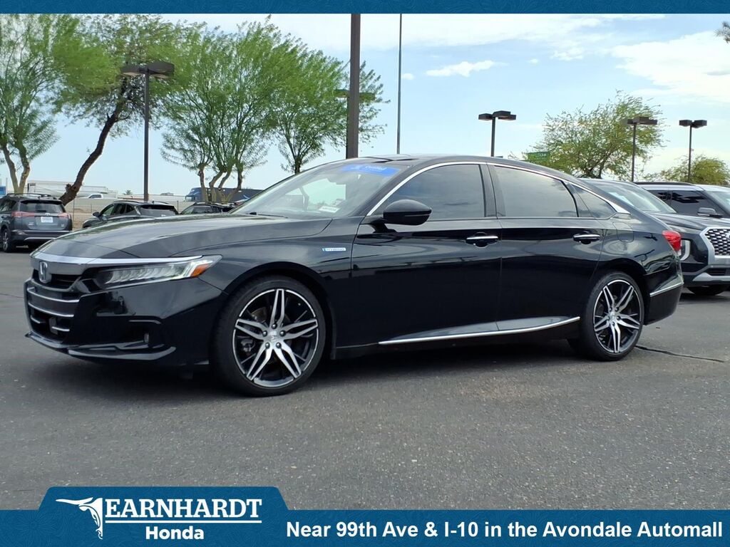 2022 Honda Accord Hybrid Touring — photo 1 of 7