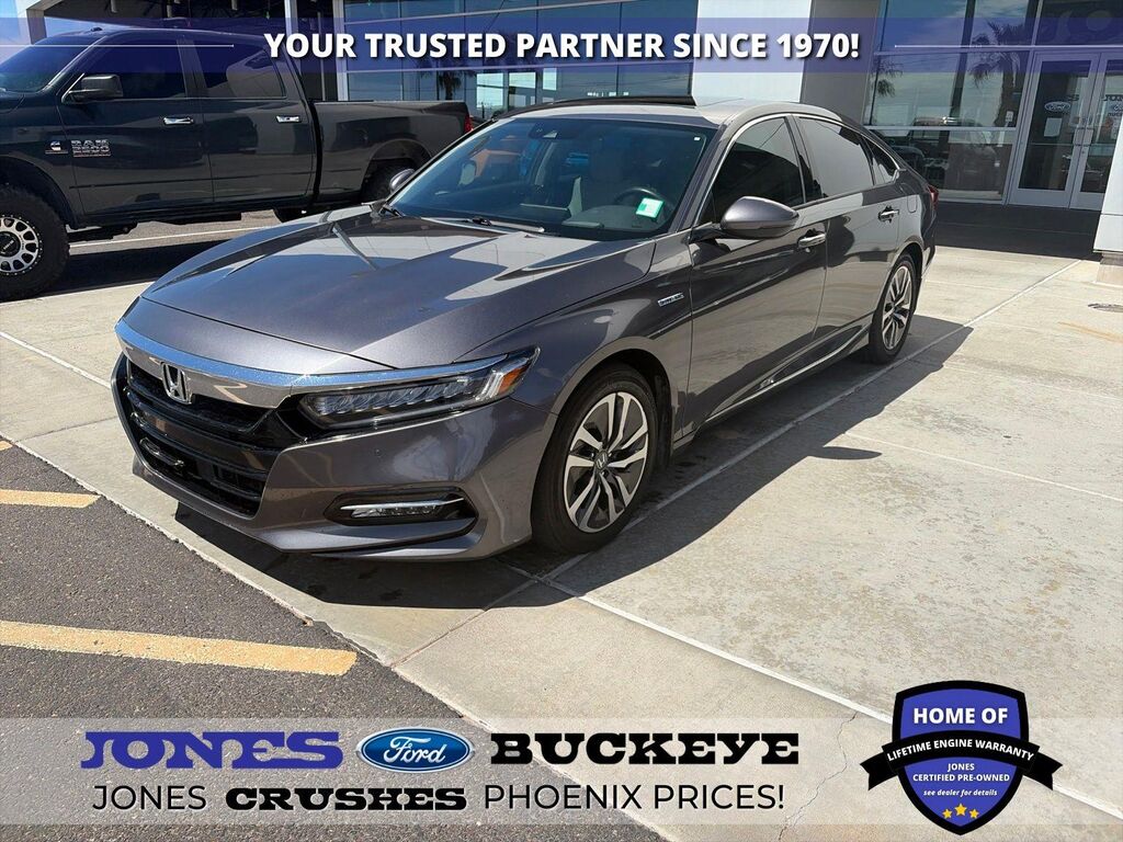 2018 Honda Accord Hybrid Touring — photo 1 of 1